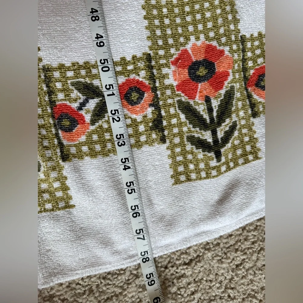 Large Vintage Orange Floral Towel - READ